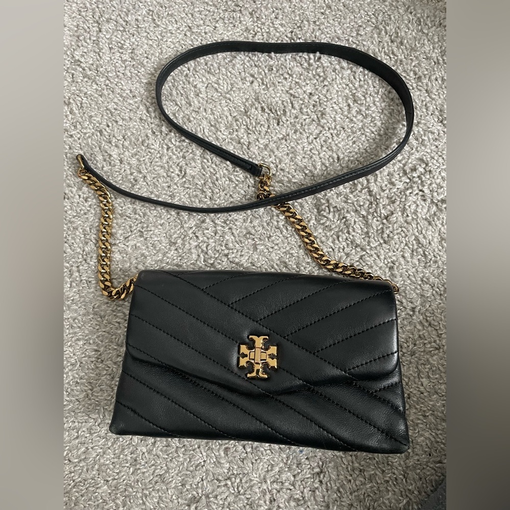 Tory Burch Kira Chevron Leather Chain Wallet